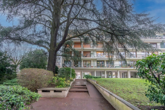 Appartement à vendre 5 pièces de 118,67 m² à Fontenay-sous-Bois