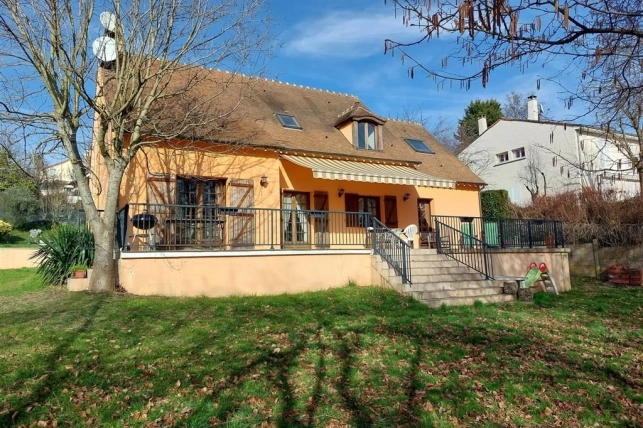 Maison à vendre 6 pièces de 147 m²