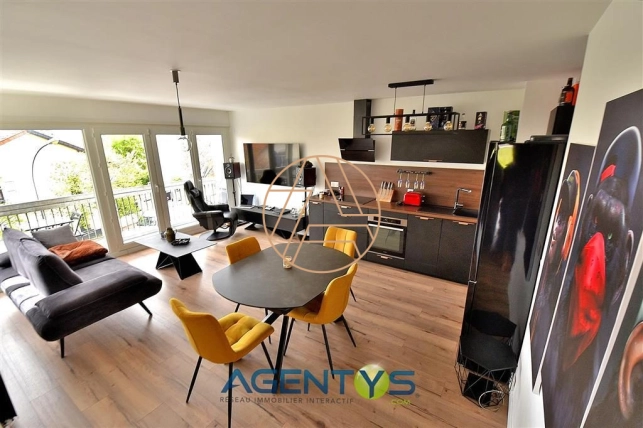 Appartement à vendre 2 pièces de 45 m² à Saint-Maur-des-Fossés