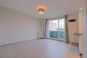 Appartement à vendre 2 pièces de 42,32 m² à Saint-Maur-des-Fossés