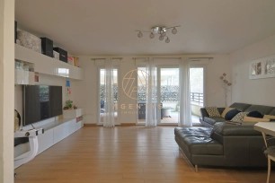 Appartement à vendre 4 pièces de 74 m² à Le Plessis-Trévise