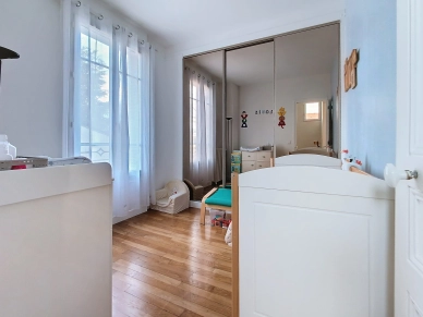 Maison à vendre 5 pièces de 89 m² à Saint-Maur-des-Fossés