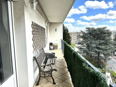 Appartement à vendre 4 pièces de 75,96 m² à Villiers-sur-Marne