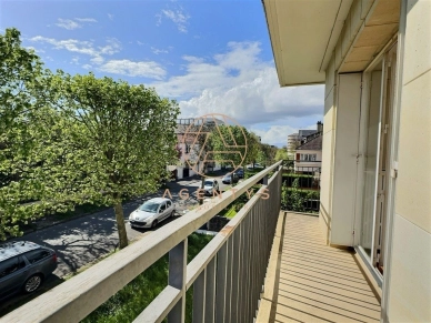 Appartement à vendre 3 pièces de 63 m² à Saint-Maur-des-Fossés