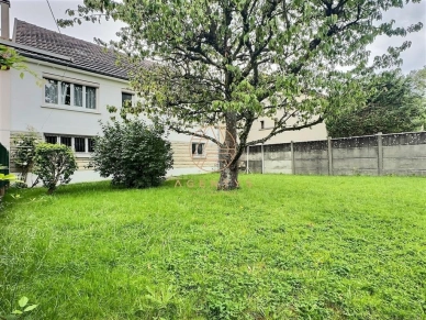 Maison à vendre 7 pièces de 250 m² à Champigny-sur-Marne