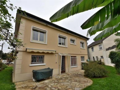 Maison à vendre 6 pièces de 144 m²