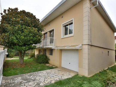 Maison à vendre 6 pièces de 144 m²