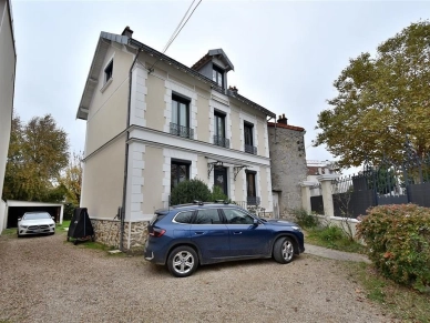 Maison à vendre 8 pièces de 153 m²