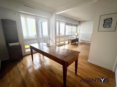 Appartement à vendre 4 pièces de 82 m² à Sucy-en-Brie