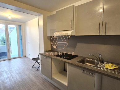 Appartement à vendre 2 pièces de 30,7 m² à Rosny-sous-Bois