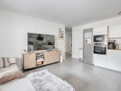 Appartement à vendre 3 pièces de 68 m² à Rosny-sous-Bois