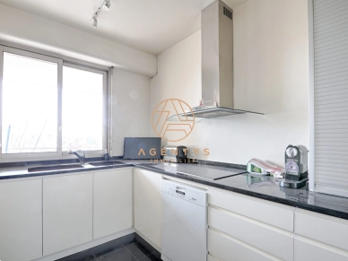 Appartement à vendre 5 pièces de 118 m² à Saint-Maur-des-Fossés