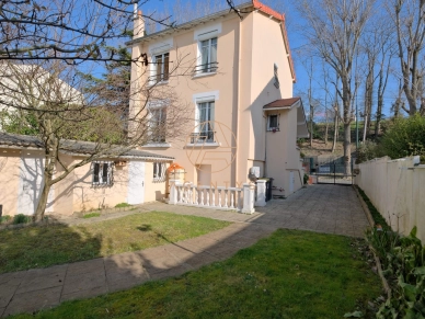 Maison à vendre 5 pièces de 168,25 m²