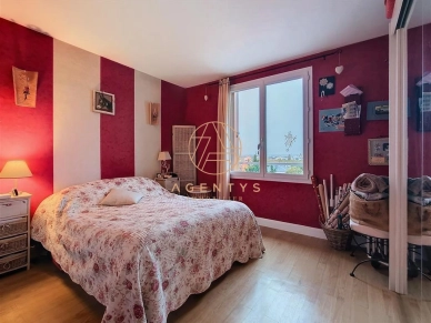 Appartement à vendre 4 pièces de 74 m² à Saint-Maur-des-Fossés