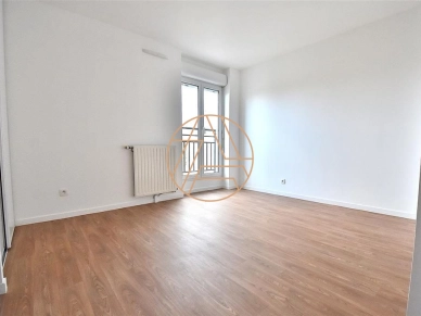 Appartement à vendre 4 pièces de 88 m² à Saint-Maur-des-Fossés