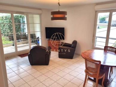 Appartement à vendre 3 pièces de 57 m² à Le Plessis-Trévise